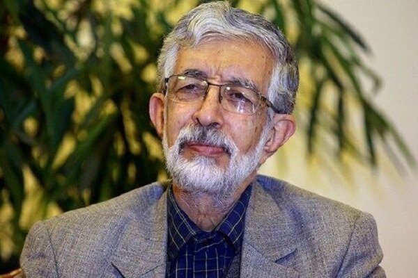 نقشه ايران بايد در همه کلاس‌هاي درس نصب شود
