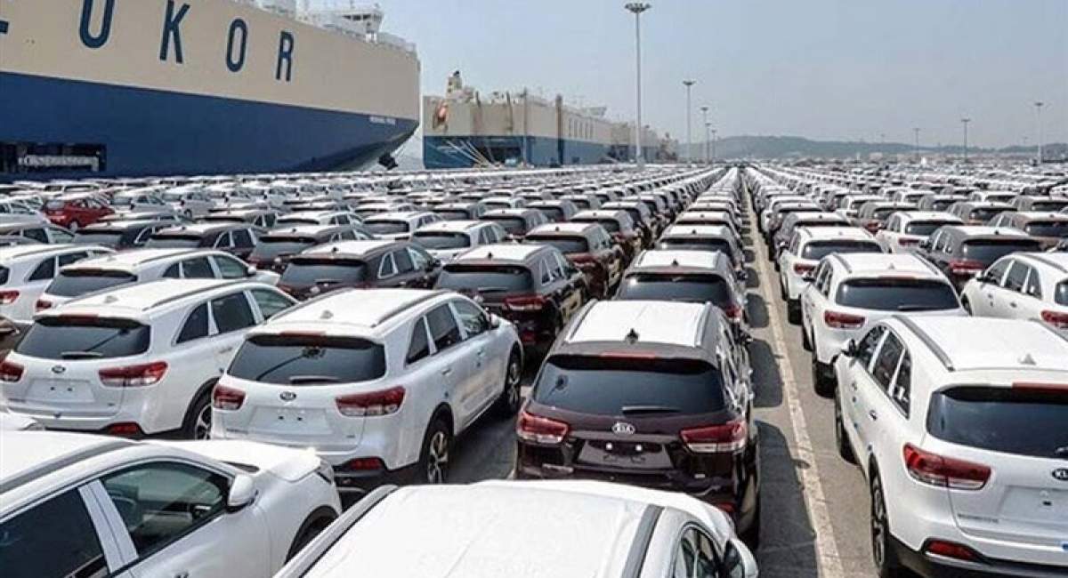 مجلس مجوز واردات 50 هزار خودرو از مناطق آزاد را صادر کرد