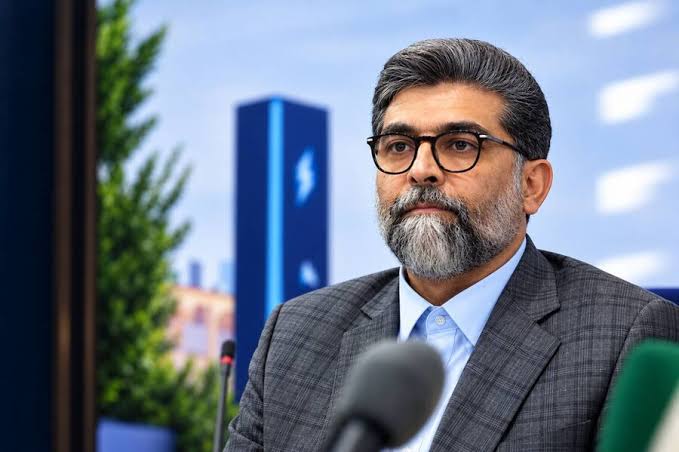 50 همت تسهيلات براي خودروسازان روي ميز دولت