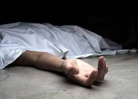 کشف جسد دختر 17 ساله در پارکينگ