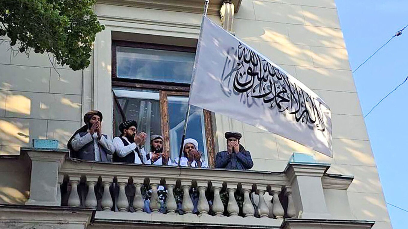 چرا روسيه حکومت طالبان افغانستان را به رسميت شناخت؟