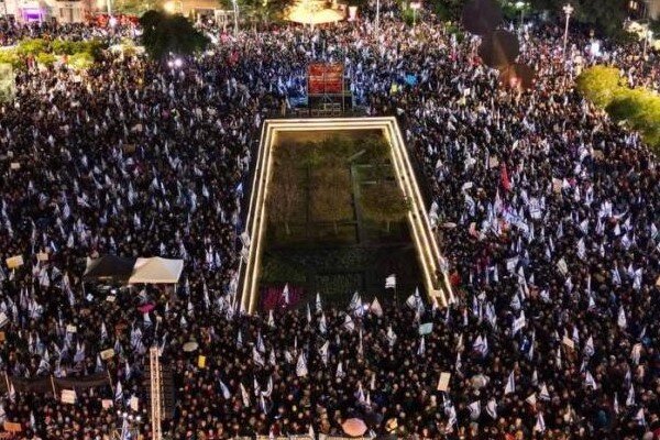 برگزاري تظاهرات ضدنتانياهو در مناطق مختلف سرزمين‌هاي اشغالي