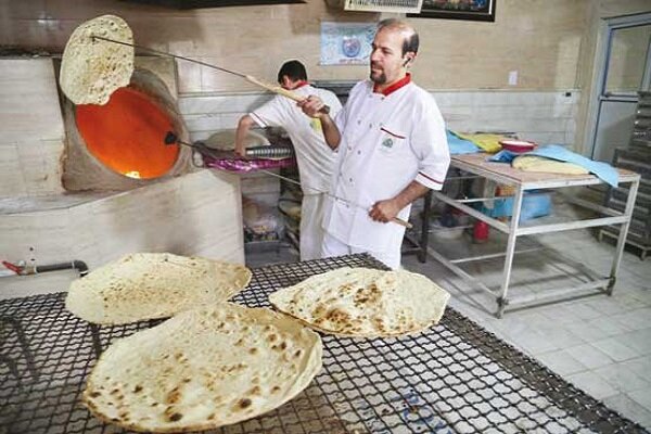 معوقات يارانه‌اي نانوايان تبريز يکجا پرداخت شد