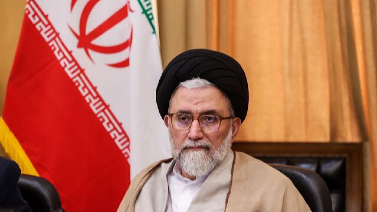 غربي‌ها هزينه‌ تروريستي اعلام کردن سپاه را پرداخت مي‌کنند