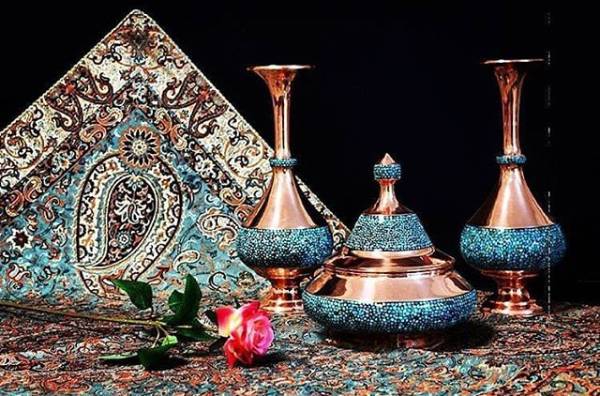 1405 سال شکوفايي صنايع دستي ايران است