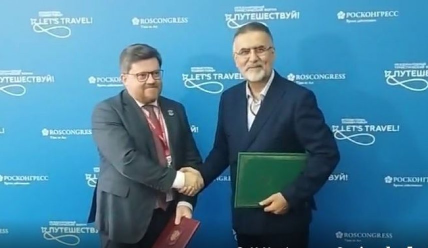 ايران و روسيه نقشه‌راه سه‌ساله همکاري گردشگري امضا کردند