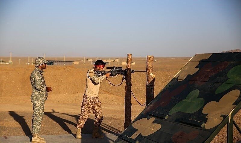 تلاش ظريف براي جلوگيري از صدور سلاح از روسيه به ايران