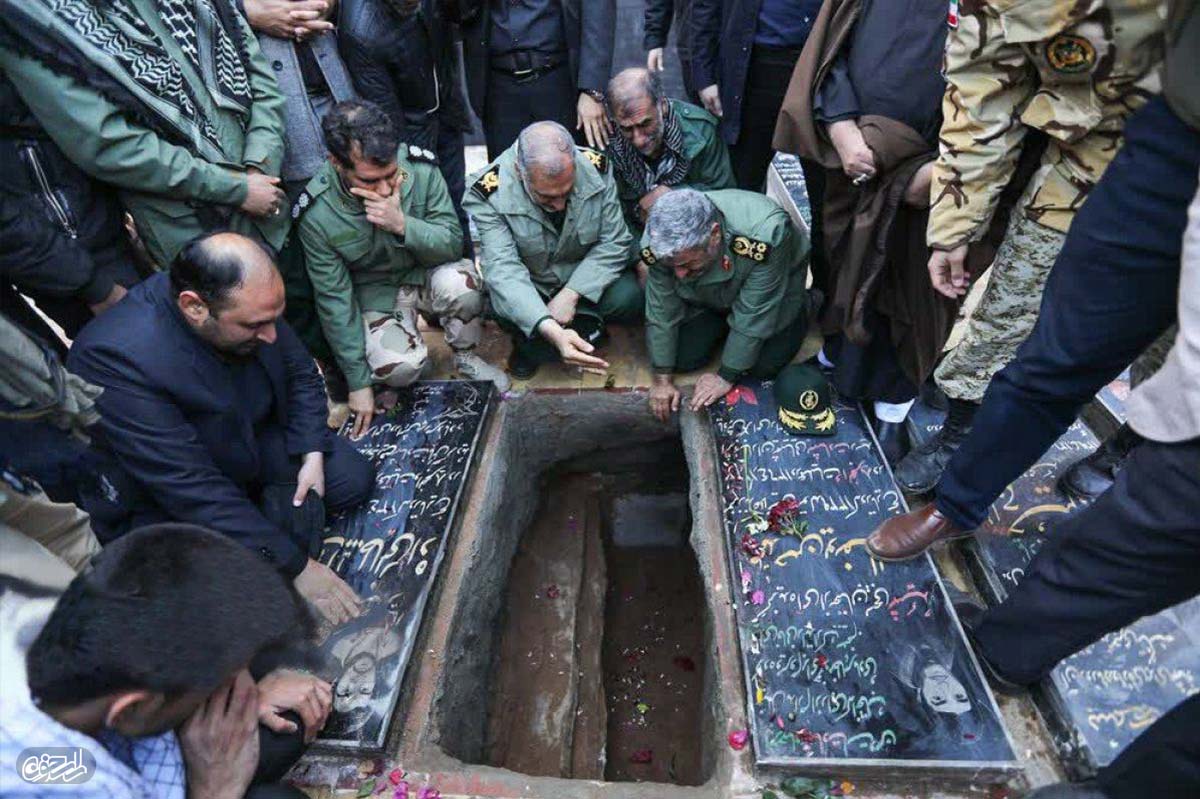 لَيلَةُ الدَّفن يا شب اول قبر چگونه است؟